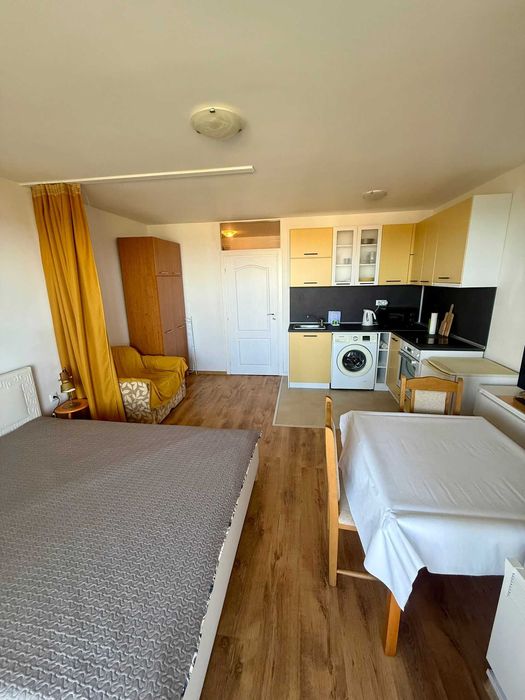 Продава се Едностаен апартамент в Бяла - 42 кв.м за 595 €/кв.м - Снимка #2
