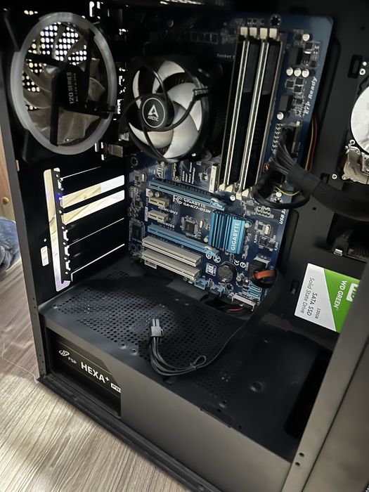 Настолен компютър