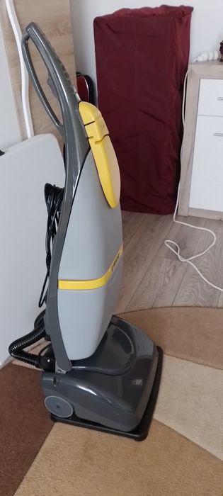 Masina ,aspirator pt pardoseli si mochete Lavoar