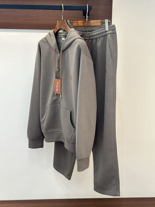 Trening Loro Piana , calitate premium , pe comanda , nou , M