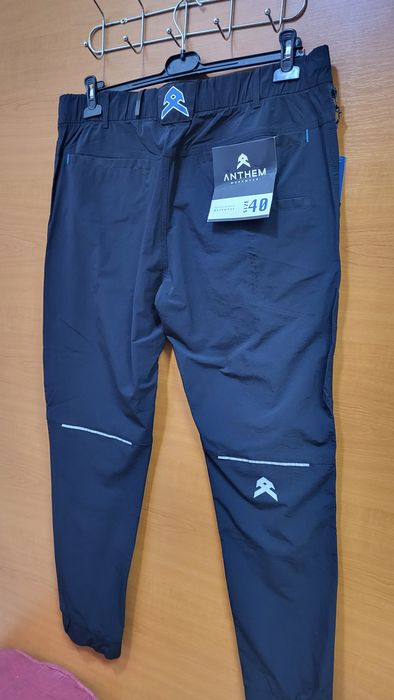 Pantaloni Anthem Performance Workwear noi
