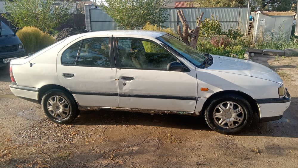 Продам Nissan примера 1994 года