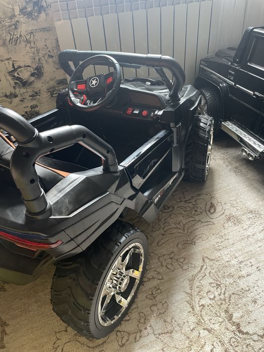 Продам 2 электромобиля