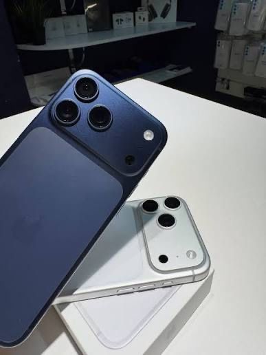 Iphone 17 pro max silver e-sim 256 gb