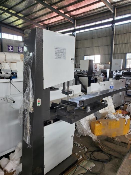 Xojatxona qog'ozi ishlab chiqarish uskunasi. Туалетная бумага станок