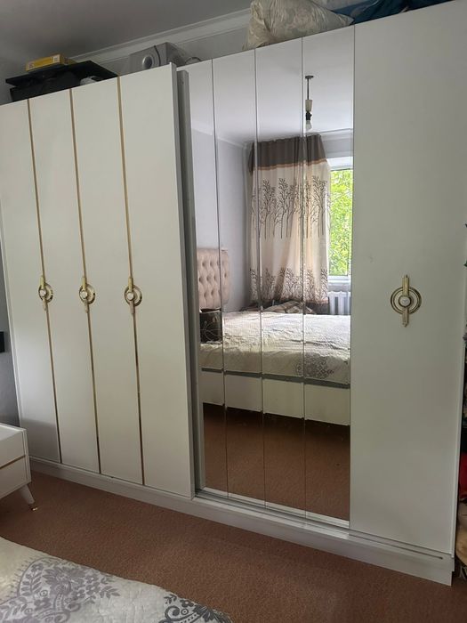 Спальни  гарнитур