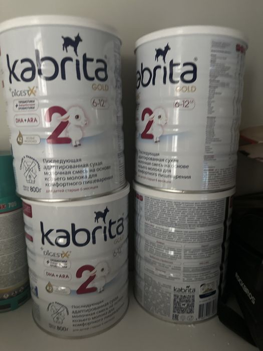 Отдам железные банки пустые