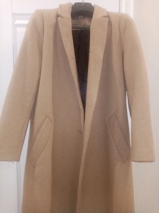 Пальто демисезонная