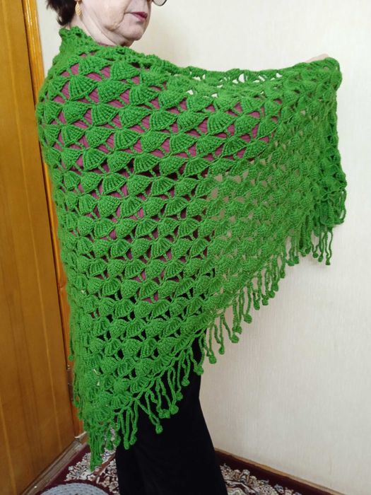 Женские шали вязаные крючком