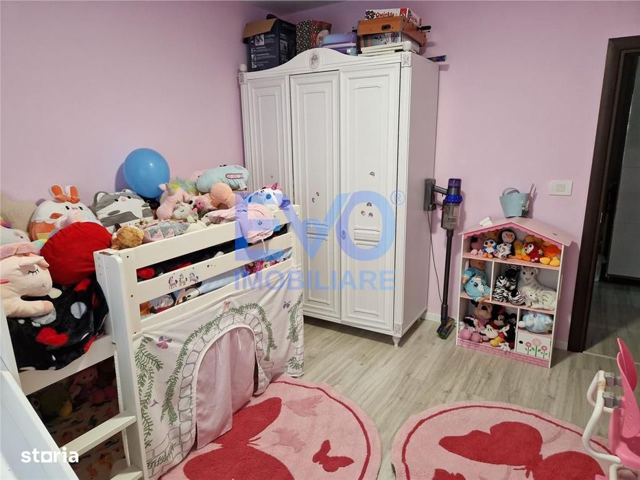 Apartament 3 camere, 75mp, boxa, loc parcare, Valea Lupului