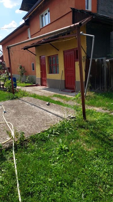 proprietate de vanzare casa+teren