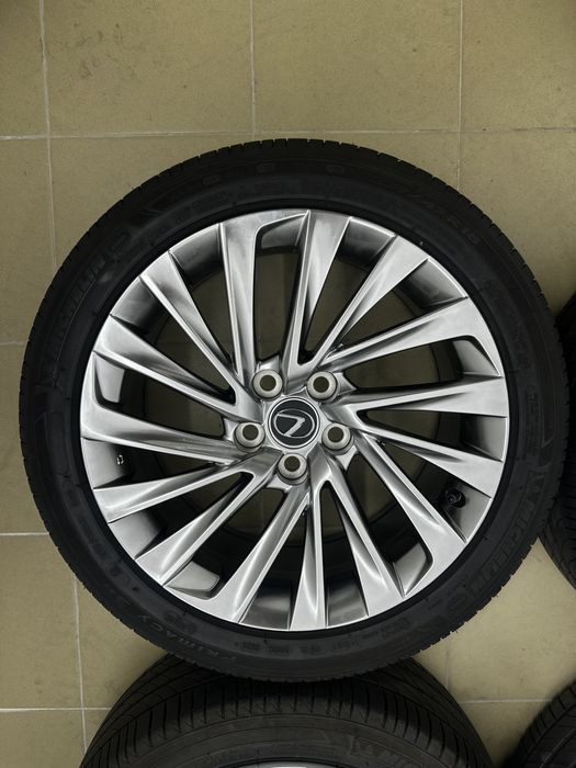 Комплект колес LEXUS ES R18