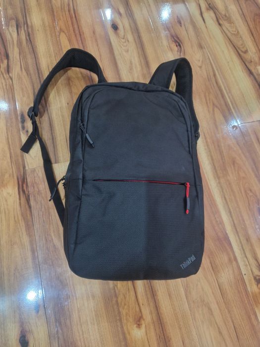 Rucsac Laptop Lenovo Think Pad profesional la doar 50 lei
