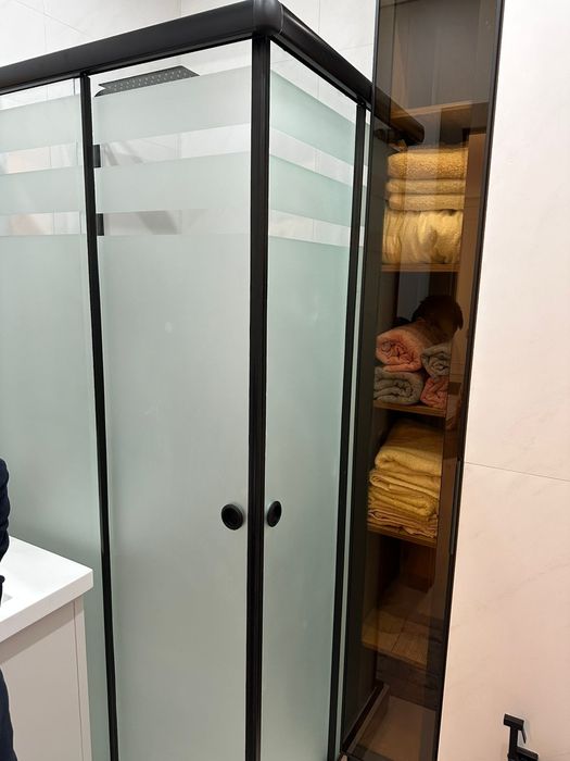 Делаем лофт и душевые перегородки.