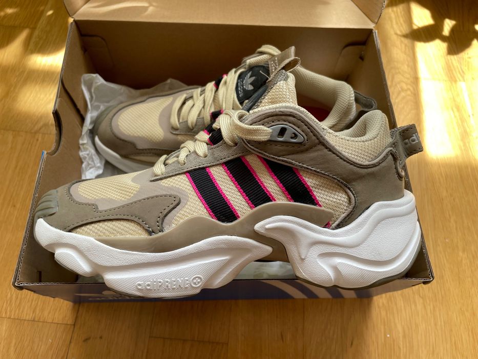 Adidas Дамски маратонки