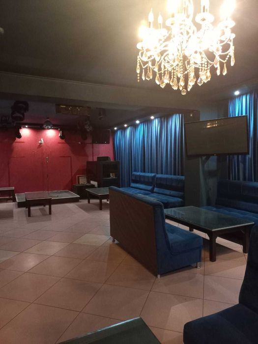 Продам караоке клуб в центре города