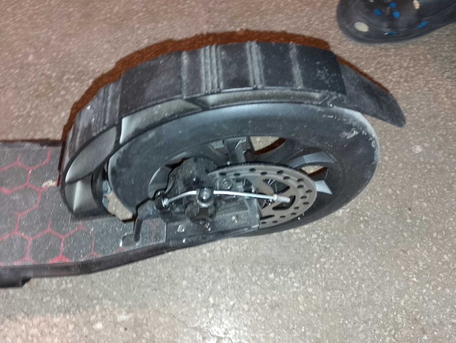 Trotineta DHS pliabila noua ( 3 bucăți )