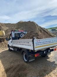 vand aduc pamant, nisip ,sort, piatra - car moloz , schele, paleti