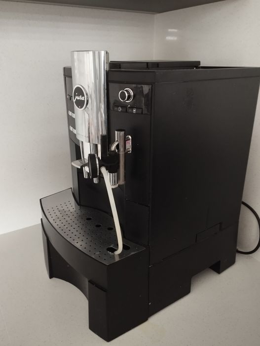 Aparat de cafea profesional Jura Impresa XS90 one touch capuccino