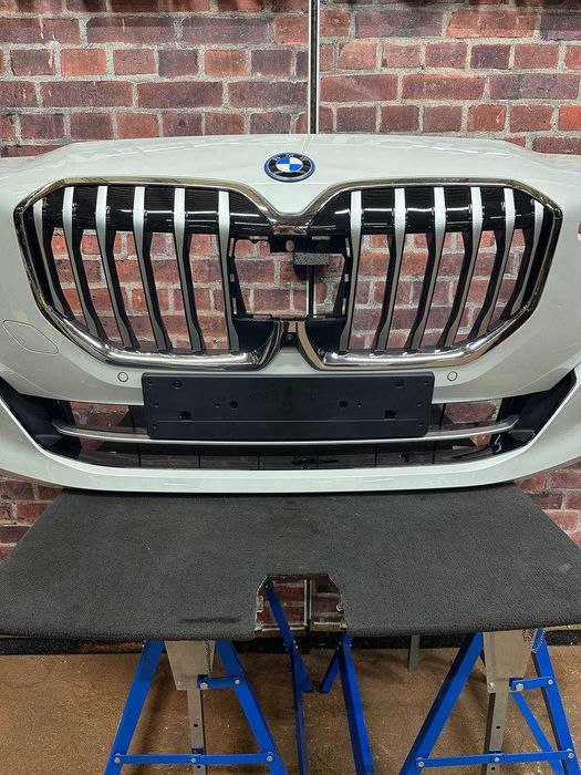 Bara față BMW f70