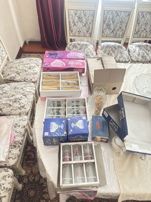 Продается посуда и сервизы (всё одним лотом)