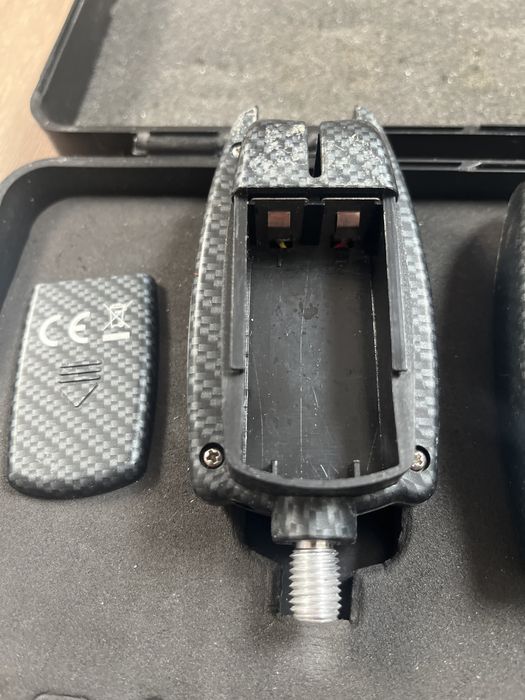 Avertizori Carbon FX