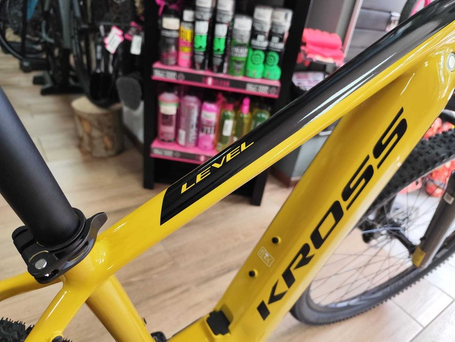 Bicicleta Level Boost 1.0 M 29 S in stoc la Est Bike Funky Sports