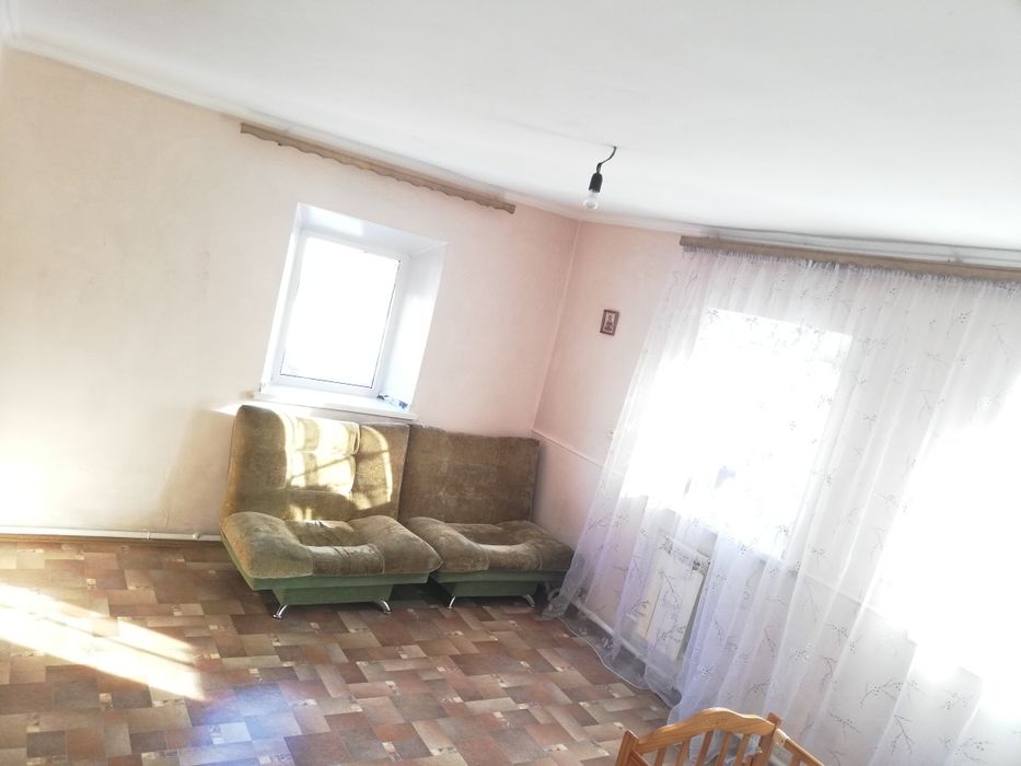 Продам дом с центральным отоплением.