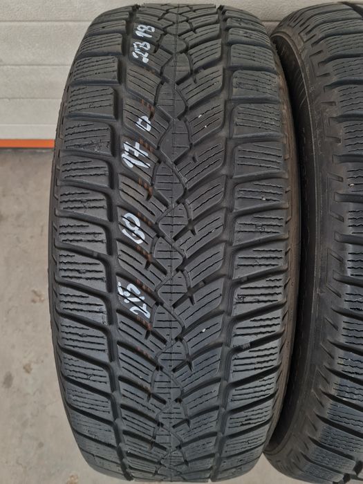 Зимни гуми 4 броя FULDA KristallContraol Suv 215 60 R17 дот 2818