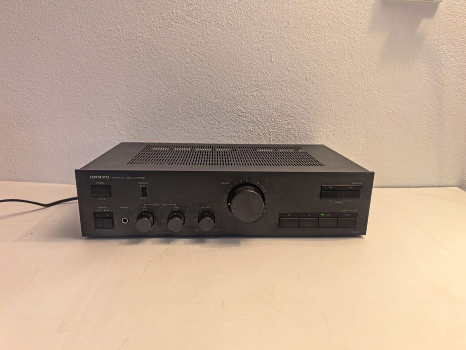 Amplificator Onkyo A 8220 statie se emite factura