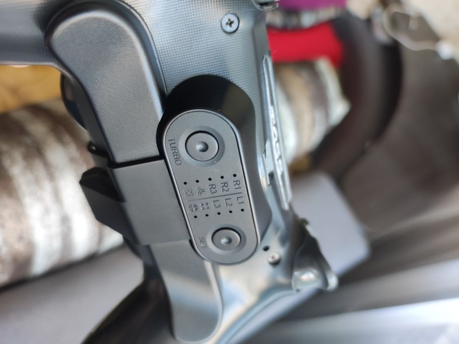 Продам SONI PS4 PRO 150000