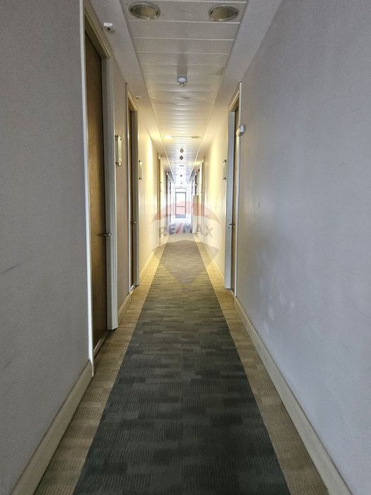 Дава се под наем Офис в Варна, Младост 1 - 100 кв.м за 800 € - Снимка #6