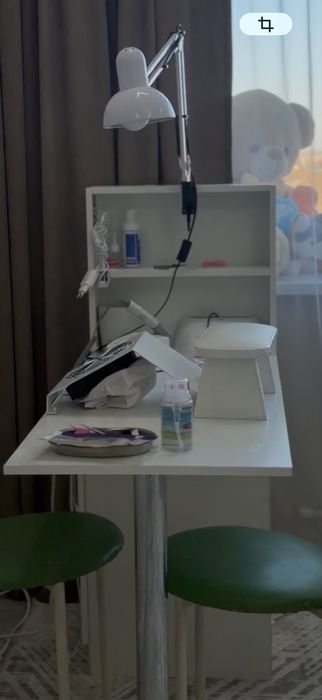 Продам маникюрный стол