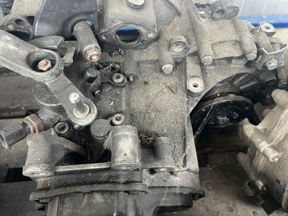 5степенно скоростна кутия за Vw Golf,Tuaran, Audi A3 ,Shkoda Octavia