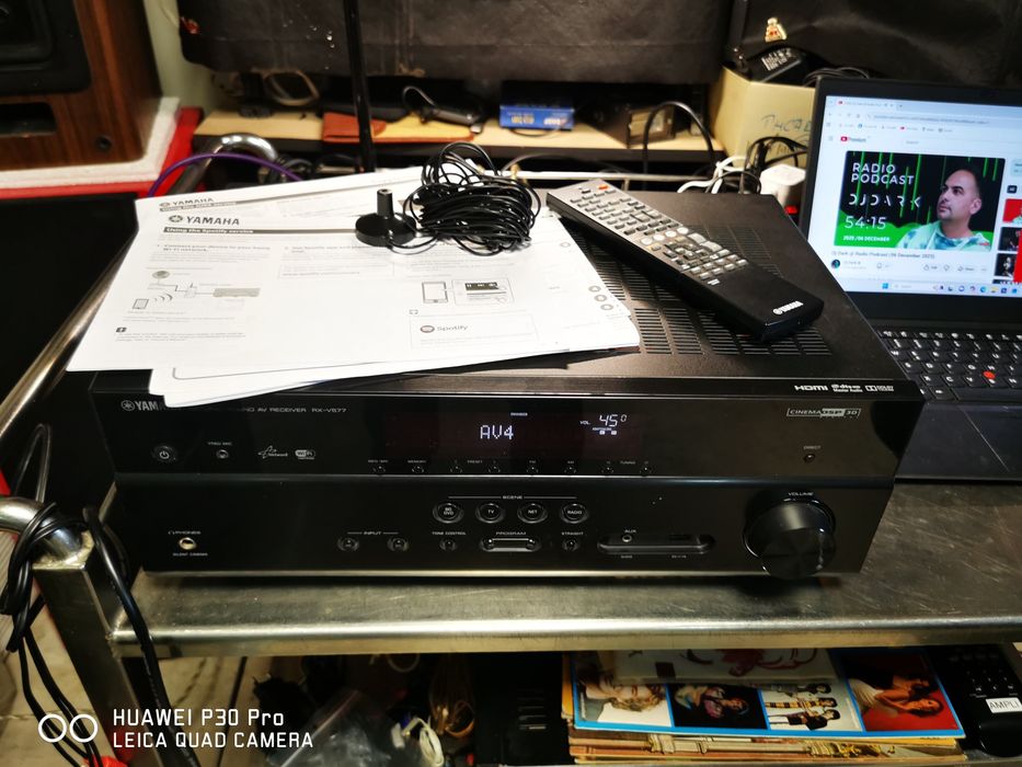 Amplificator, receiver Yamaha RX V577, cu telecomanda  și microfon