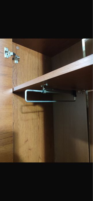 Продам шкаф для прихожей