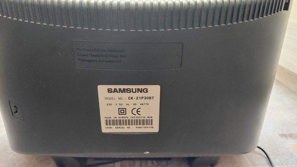 Телевизор  Samsung