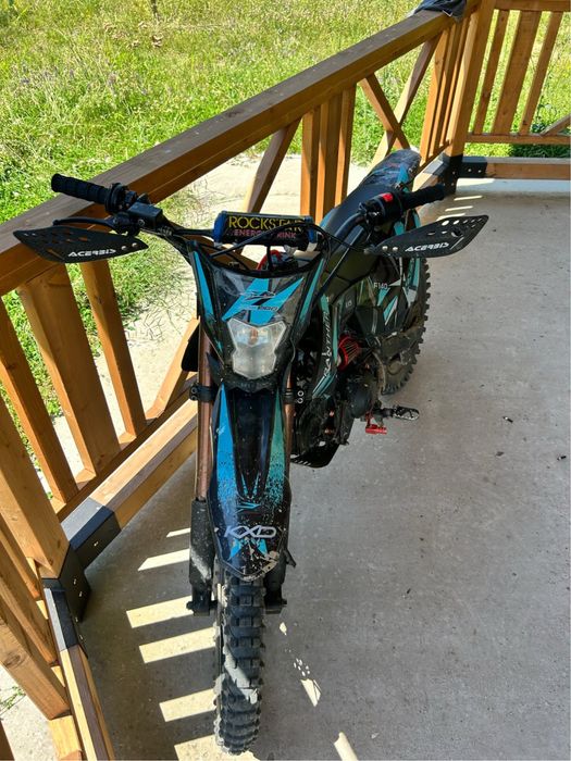 Cross 140cc  vand urgent!!