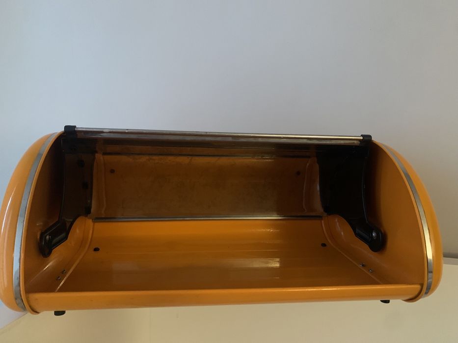 Wesco винтидж кутия за хляб оранжева