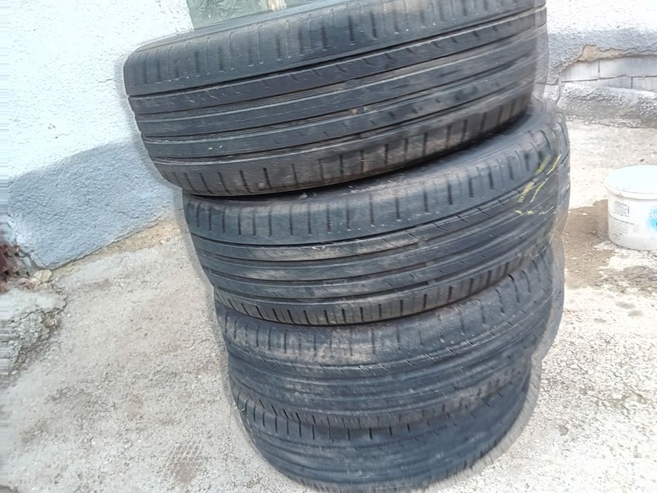 Vând anvelope cauciucuri Dustar. Vara