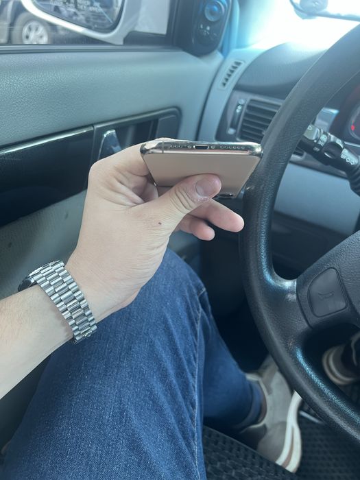 Iphone 11 pro karobkali