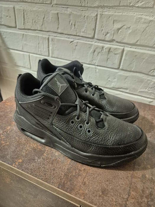 Маратонки Nike air Jordan