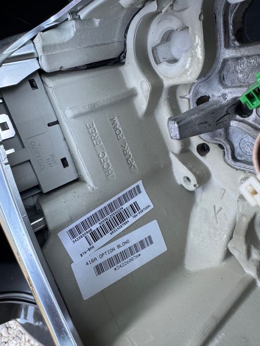 Волан за Волво в40 Volvo V40