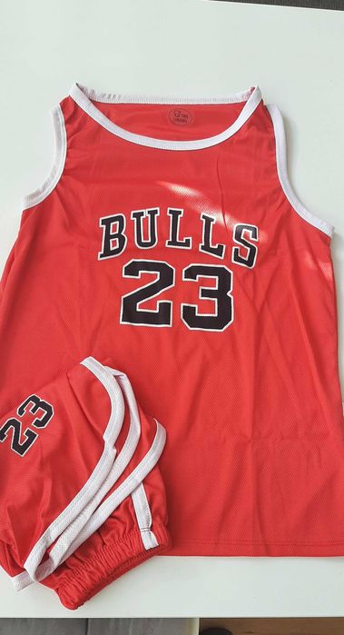 Баскетболен екип на Чикаго Булс Номер 23