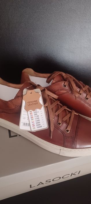 Обувки естествена кожа Lasocki ,черни и кафяви