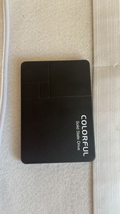 SSD Colorful SL500 512 gb.