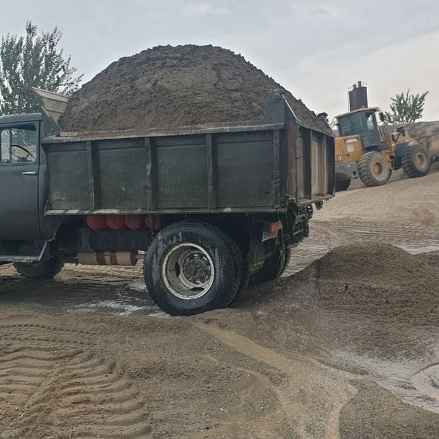 Zil 130 naxadu ishga tayyor