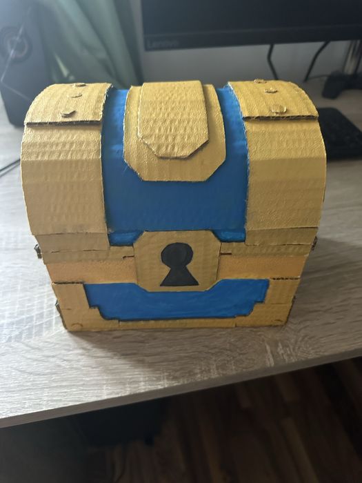 Cufar decorativ handmade – realizat manual din carton si lemn