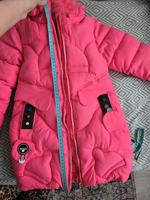 Зимняя куртка для девочки!На рост 116 см