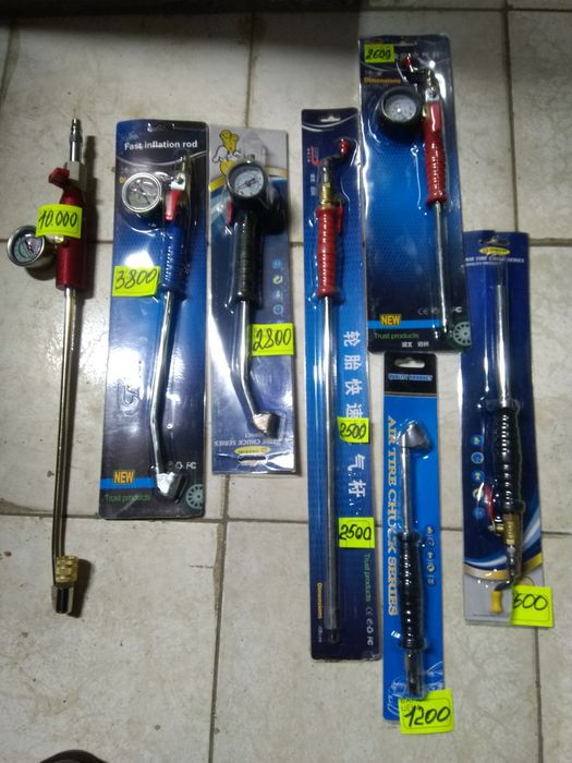 Для подкачки грузовых колес